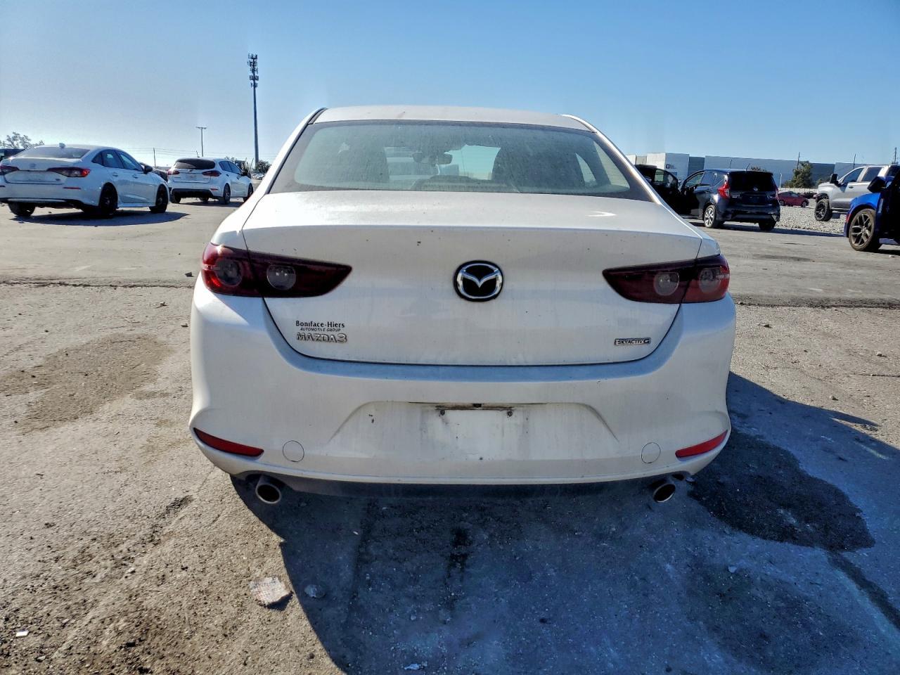 2019 MAZDA 3