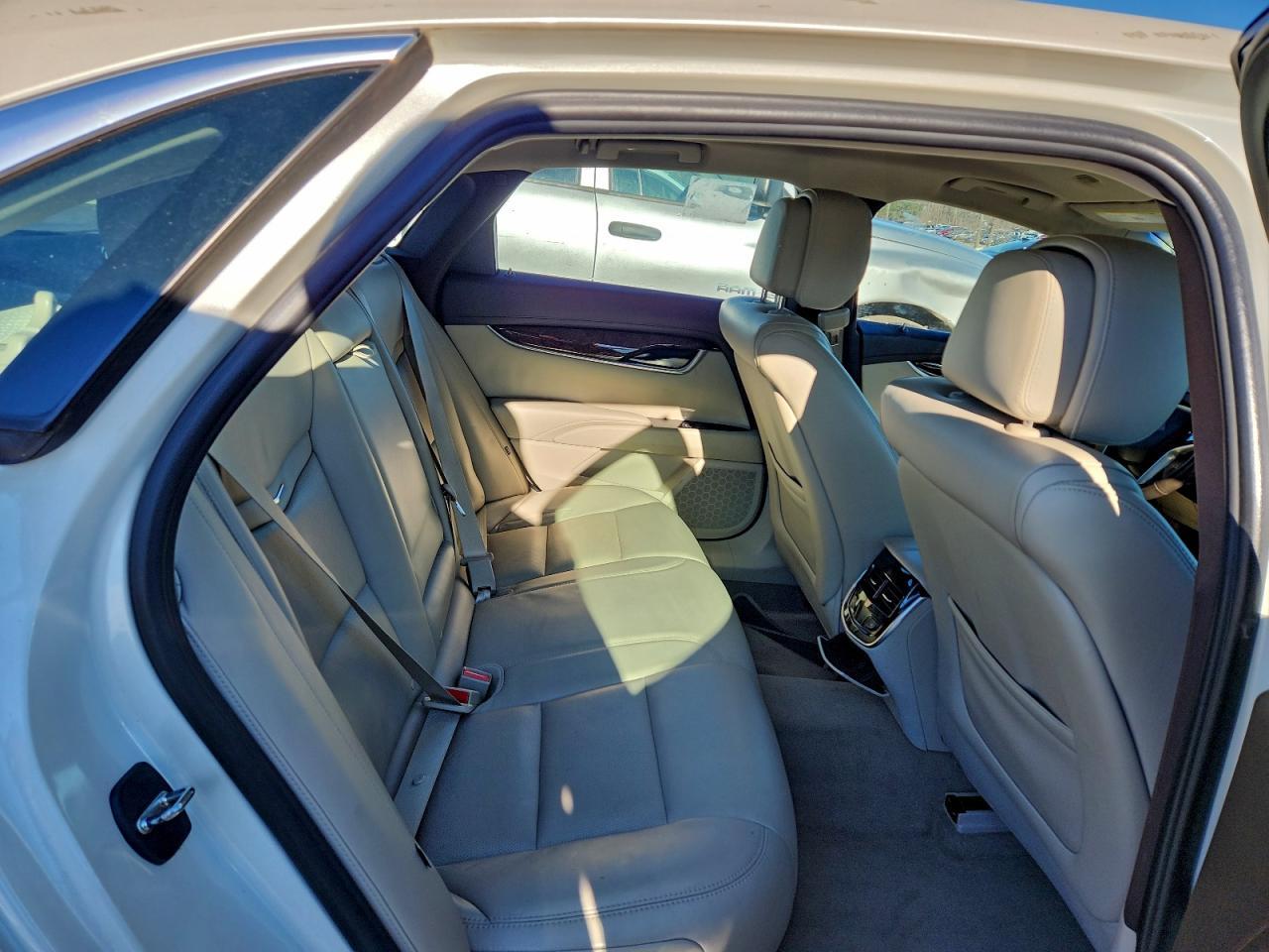 2013 CADILLAC XTS