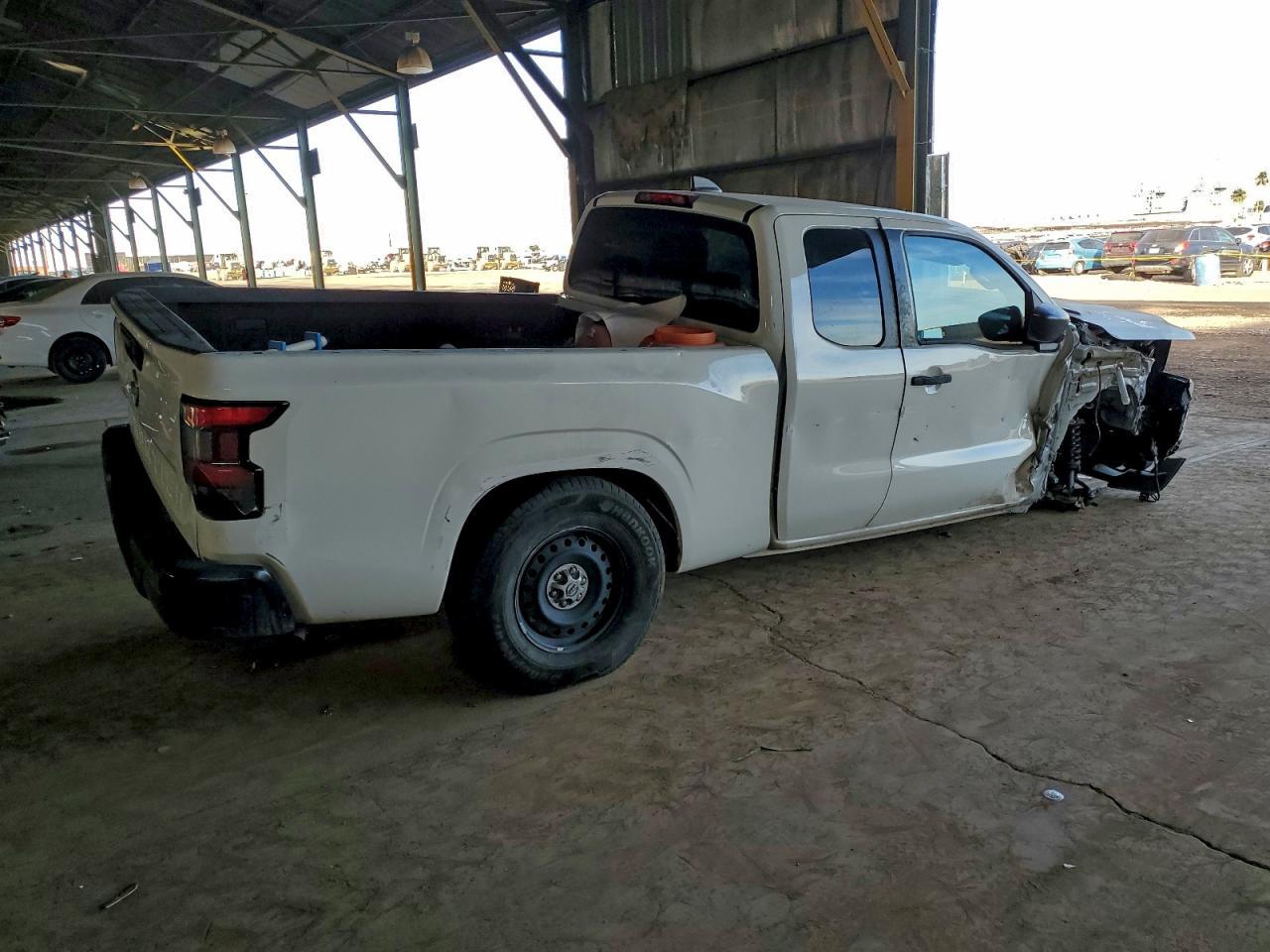 2024 NISSAN Frontier