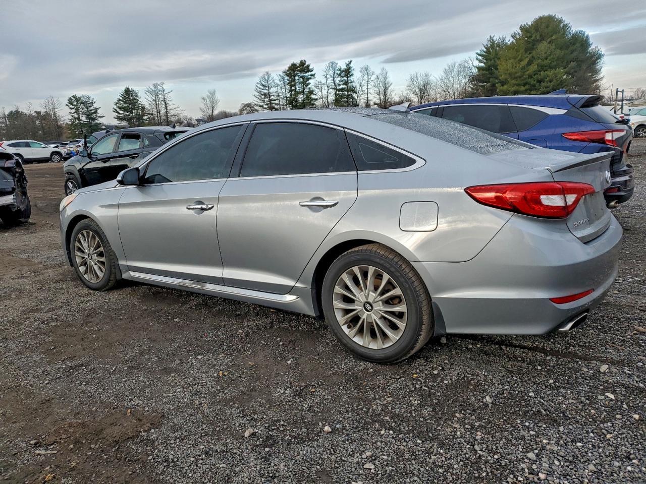 2015 HYUNDAI SONATA