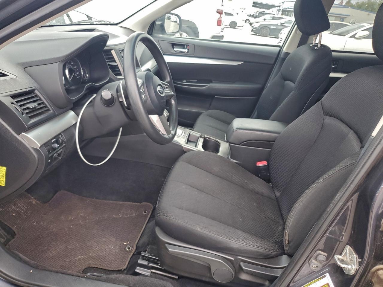 2010 SUBARU Outback