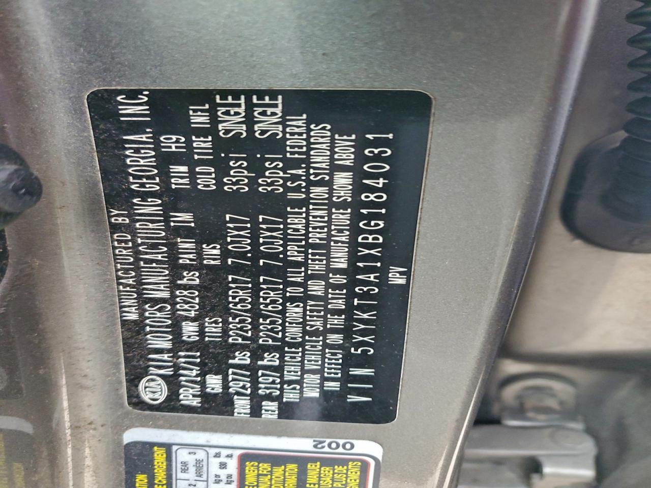 2011 KIA SORENTO