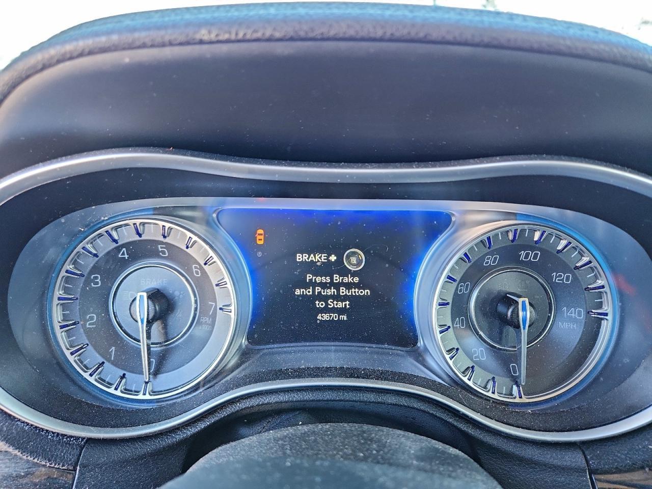 2016 CHRYSLER 300