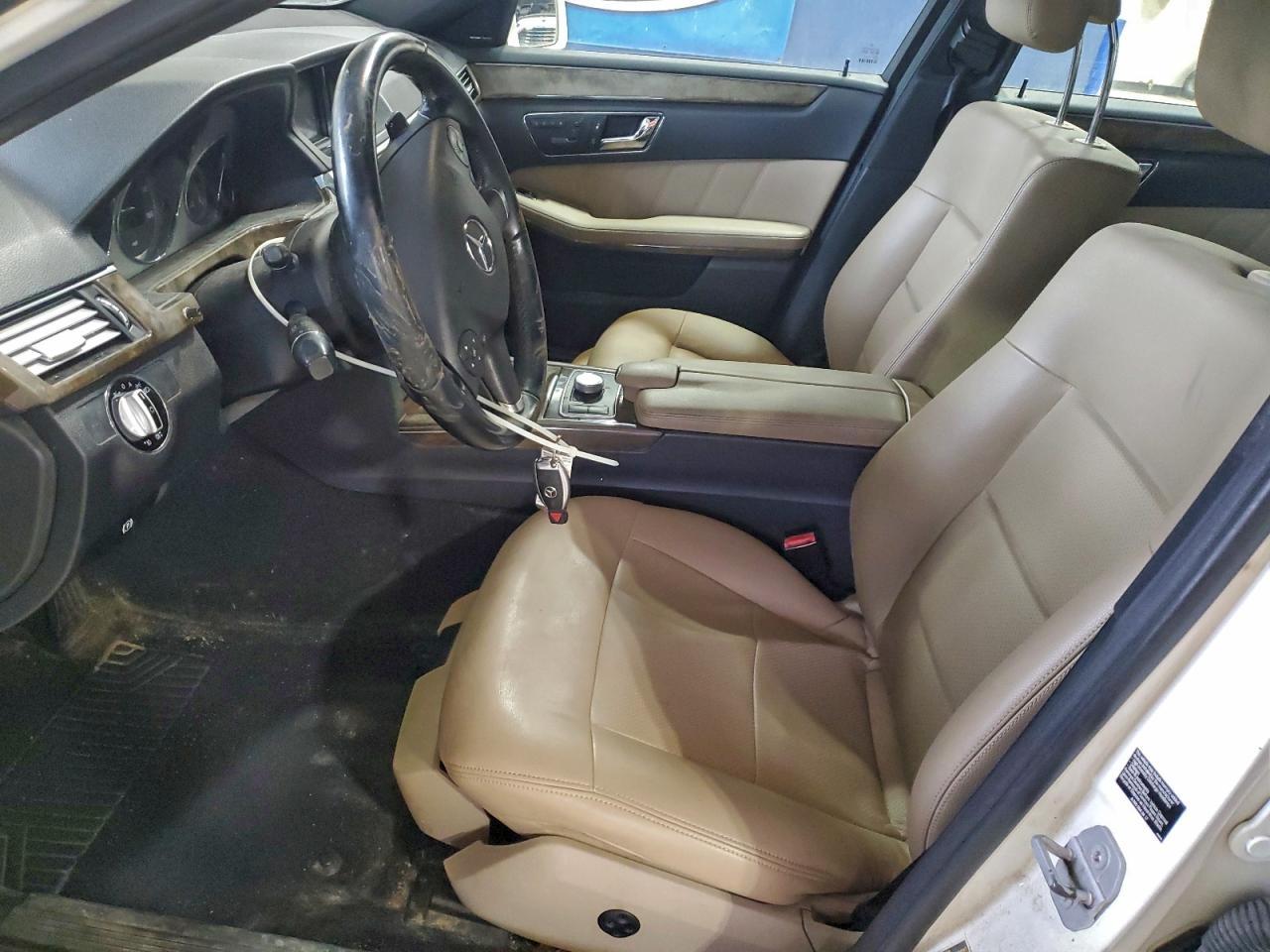 2010 MERCEDES-BENZ E-Class