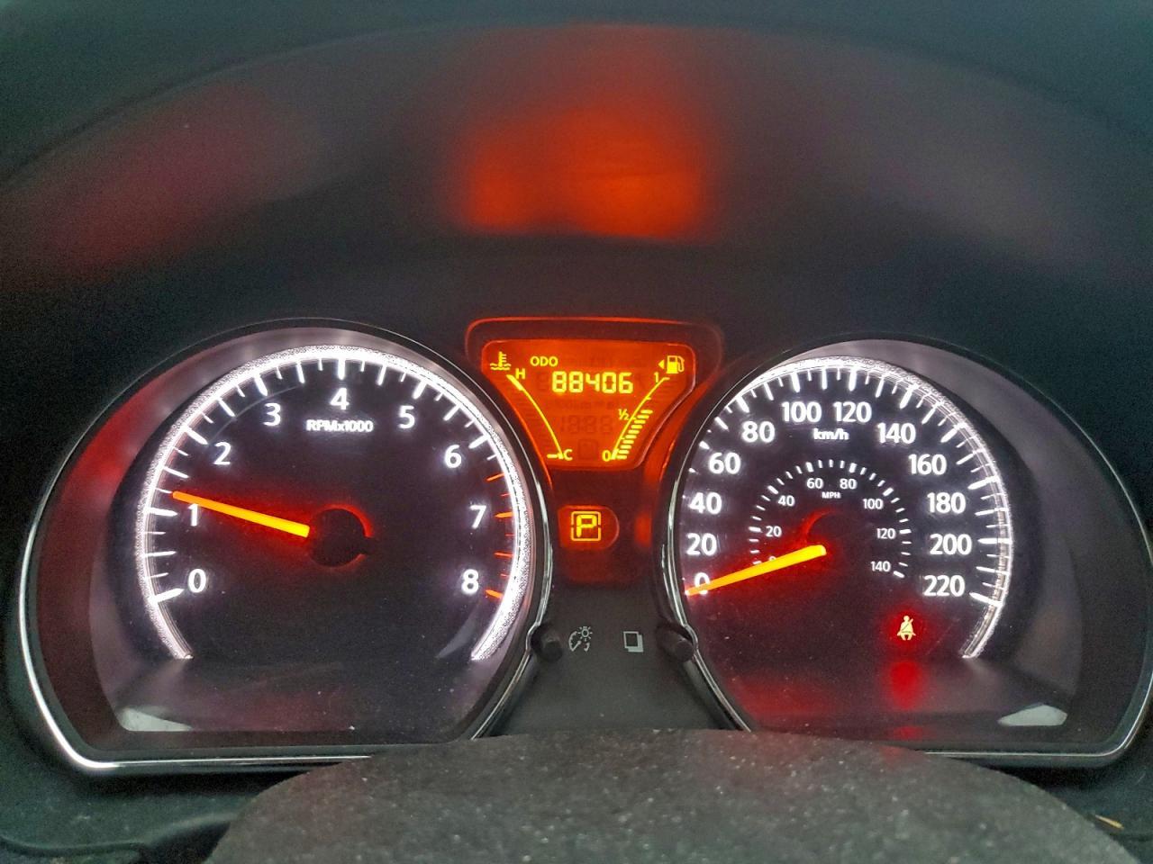 2014 NISSAN Versa Note