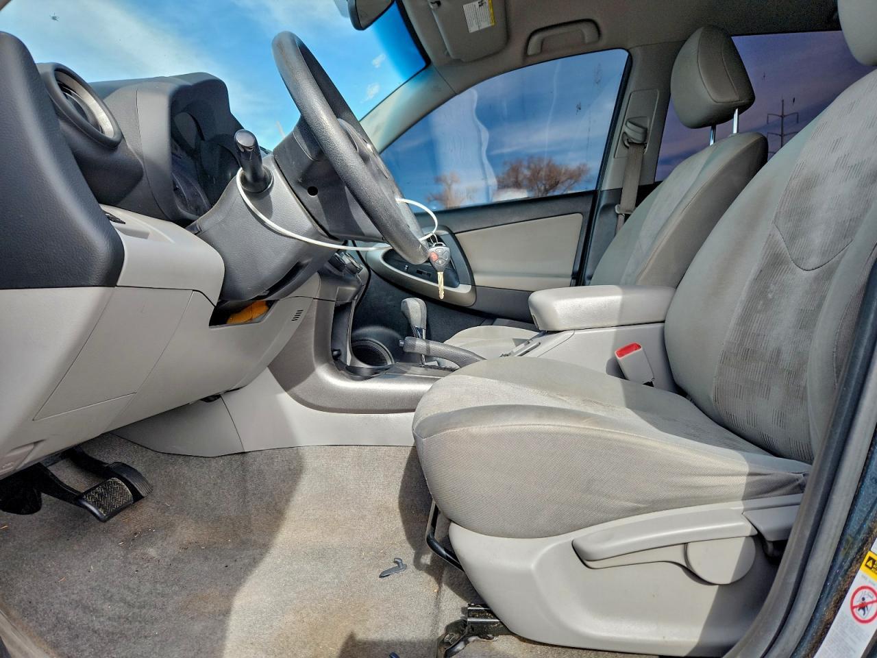 2010 TOYOTA RAV4