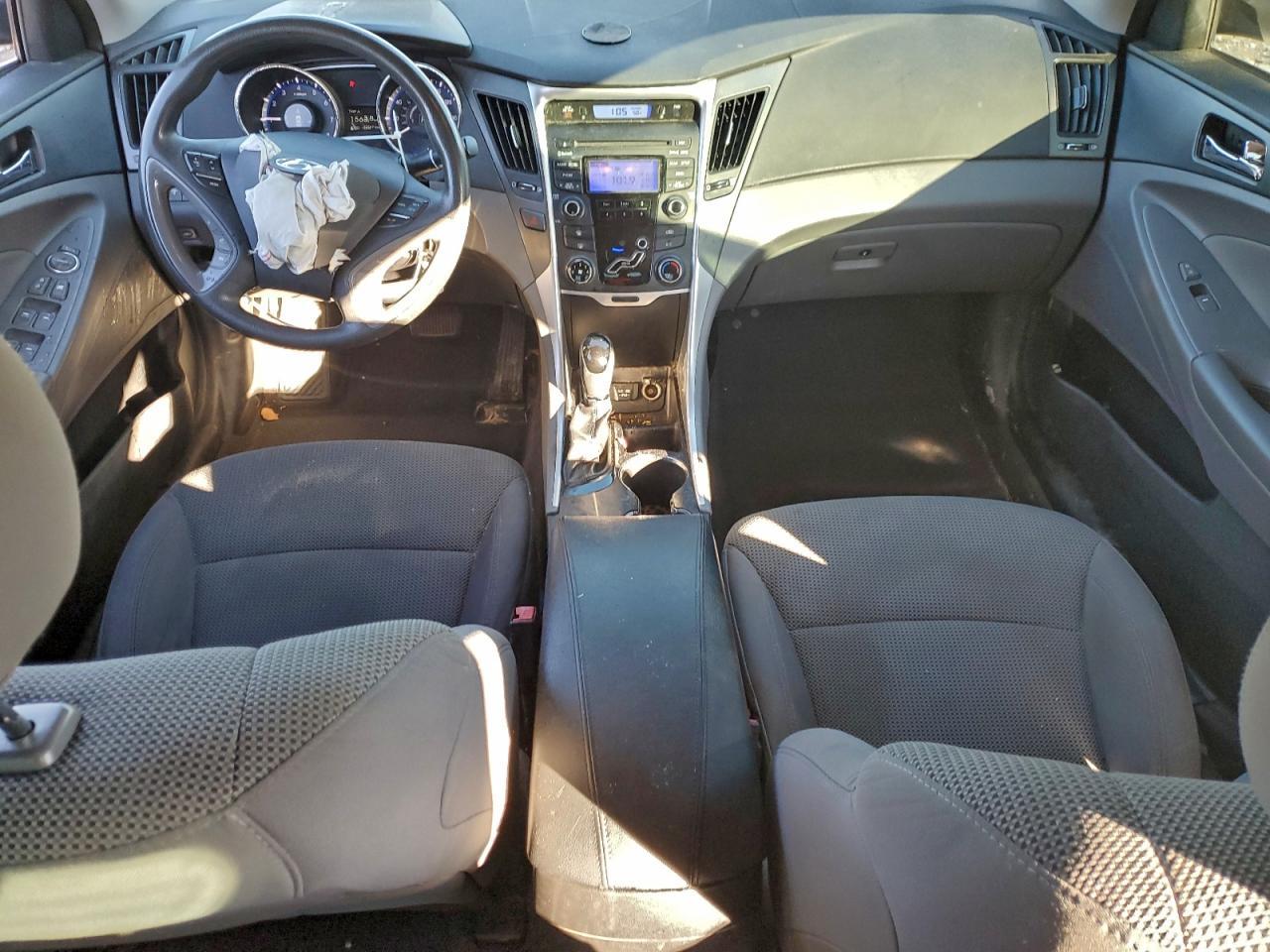 2013 HYUNDAI SONATA