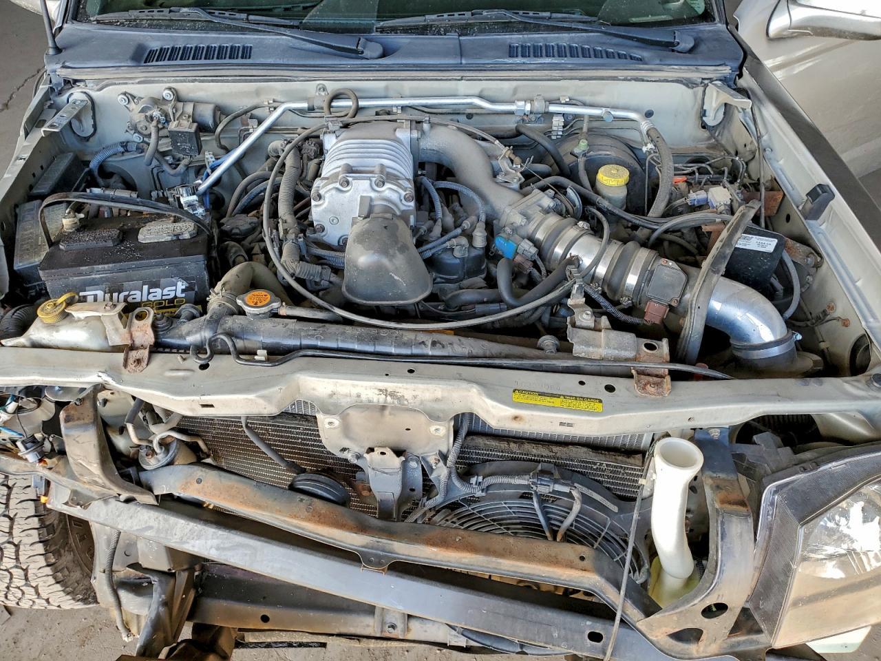 2001 NISSAN Frontier