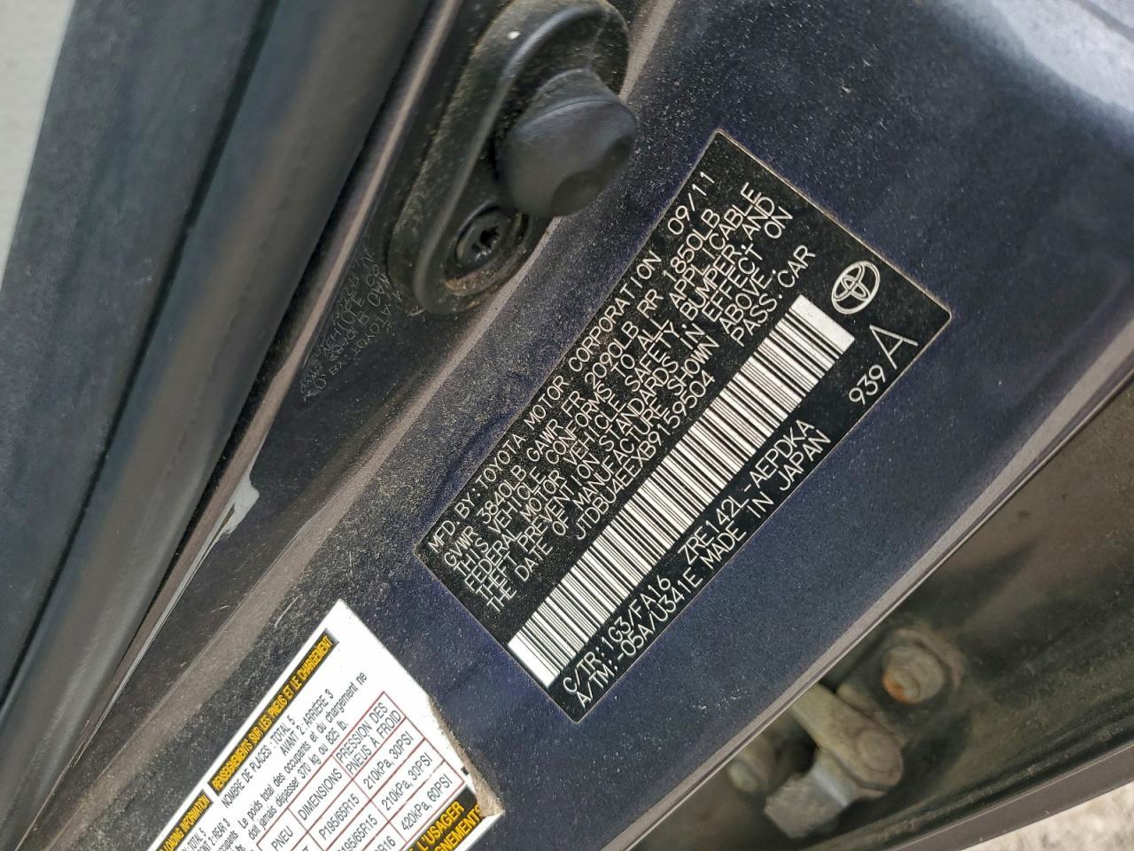 2011 TOYOTA COROLLA