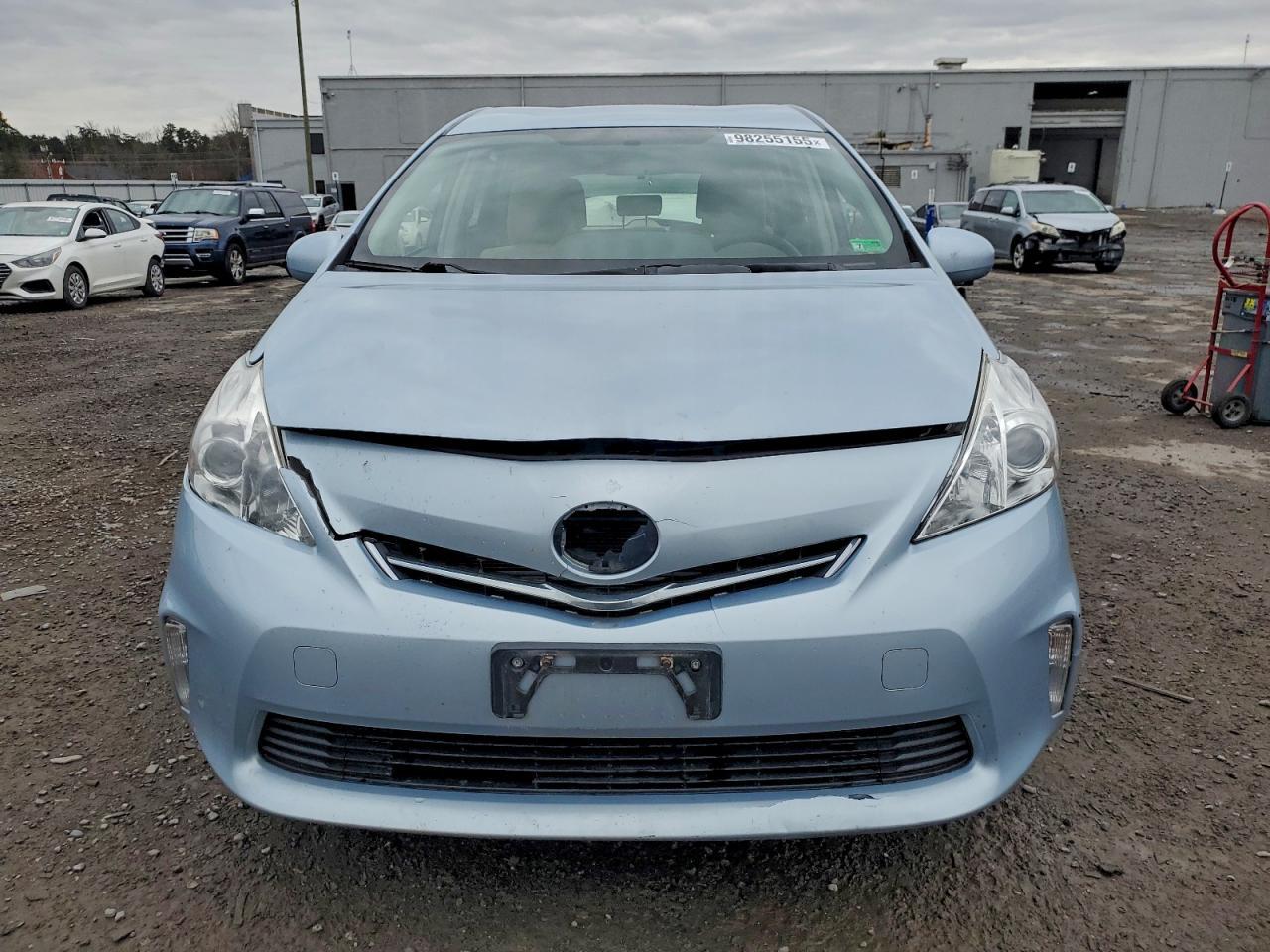 2012 TOYOTA PRIUS V