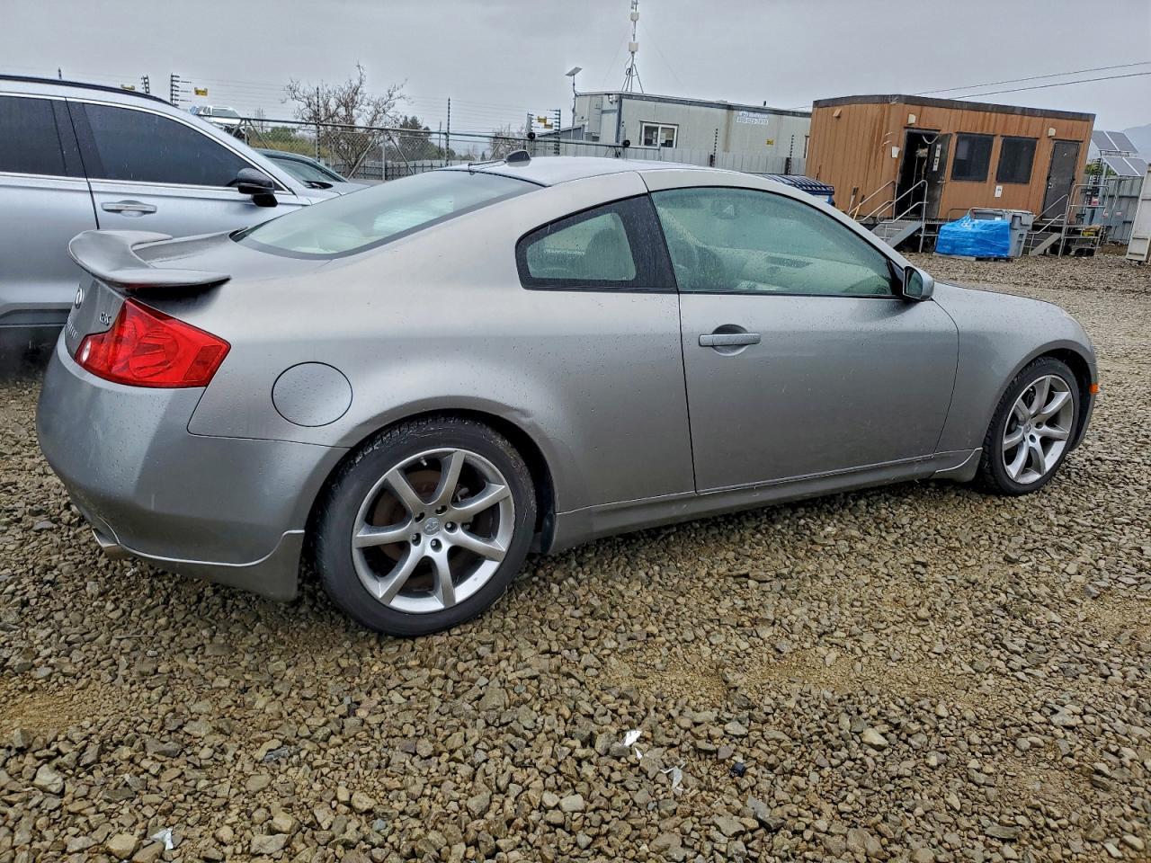 2004 INFINITI G35