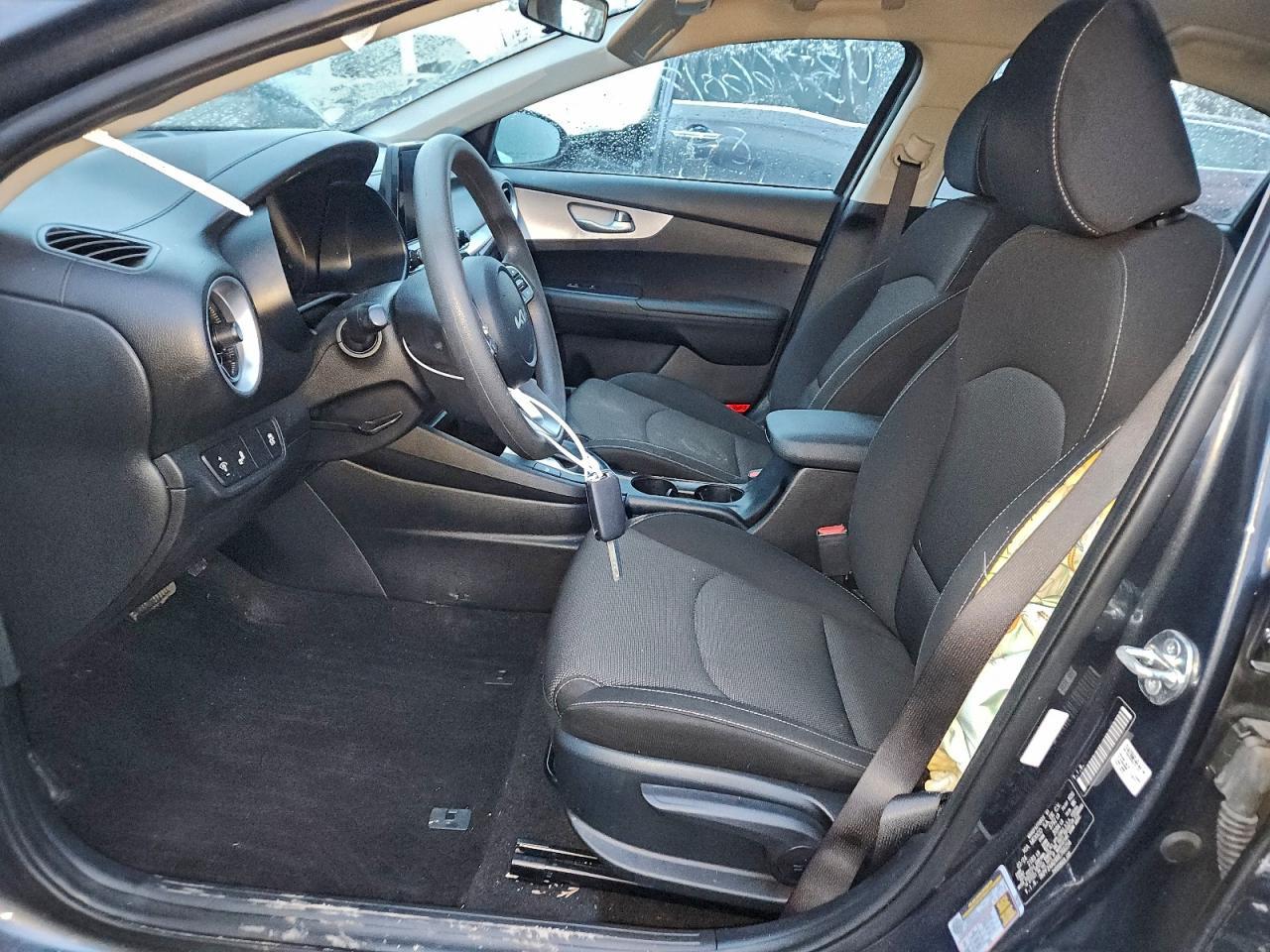 2024 KIA FORTE