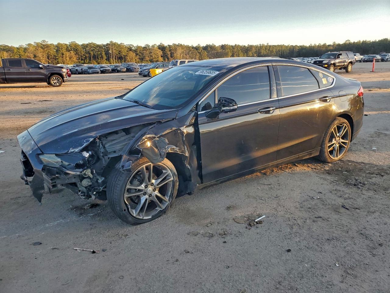 2013 FORD FUSION