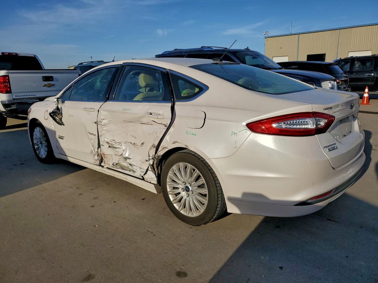 2016 FORD FUSION