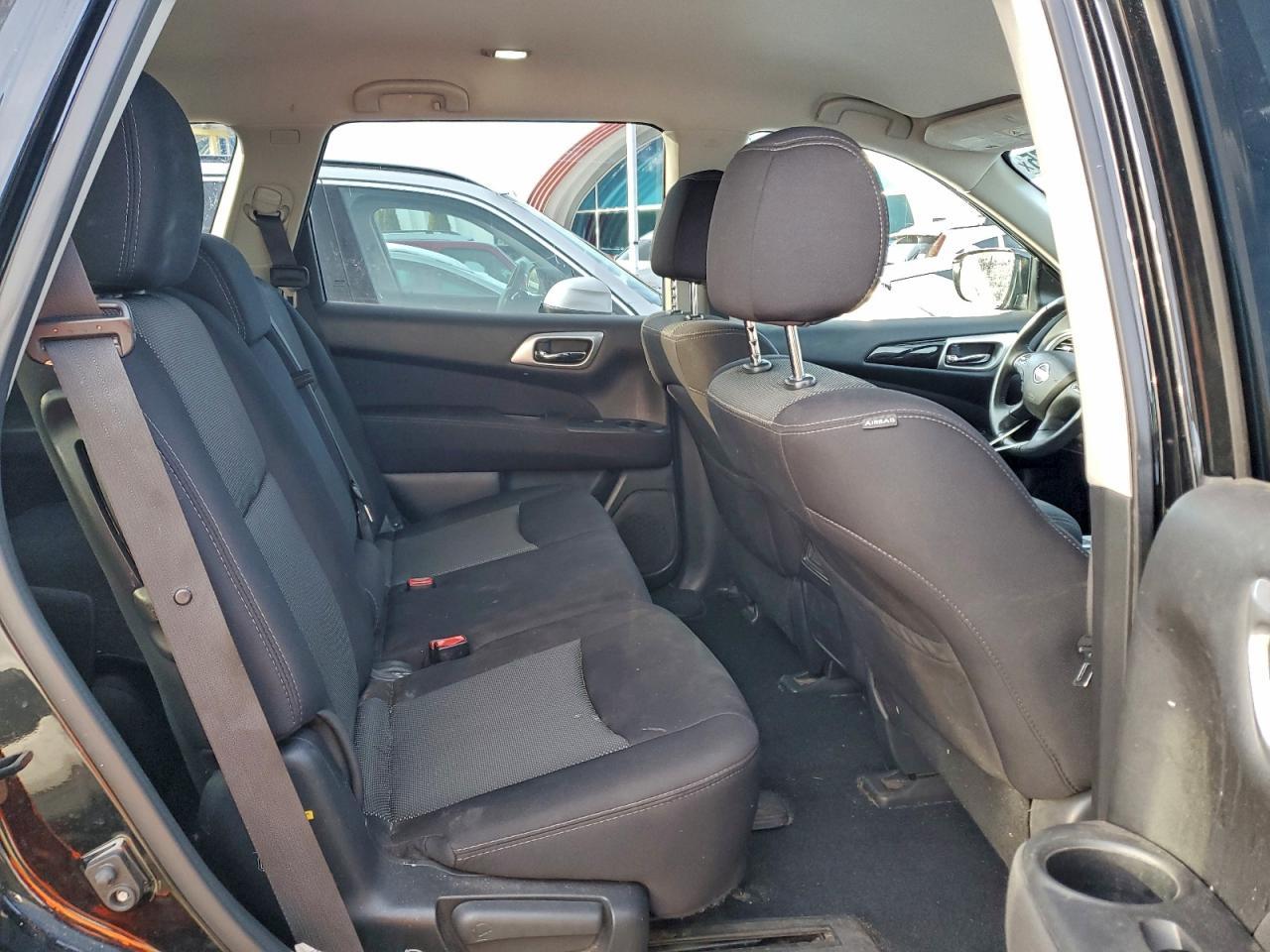 2017 NISSAN PATHFINDER