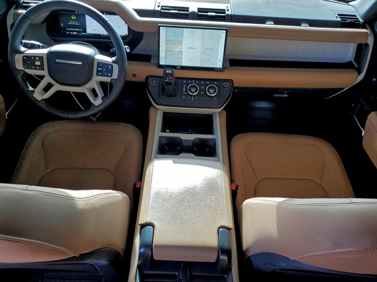 2025 LAND ROVER Defender