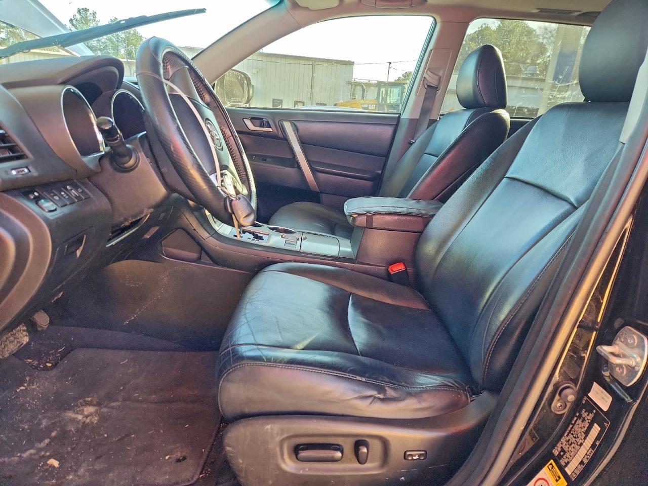 2012 TOYOTA HIGHLANDER