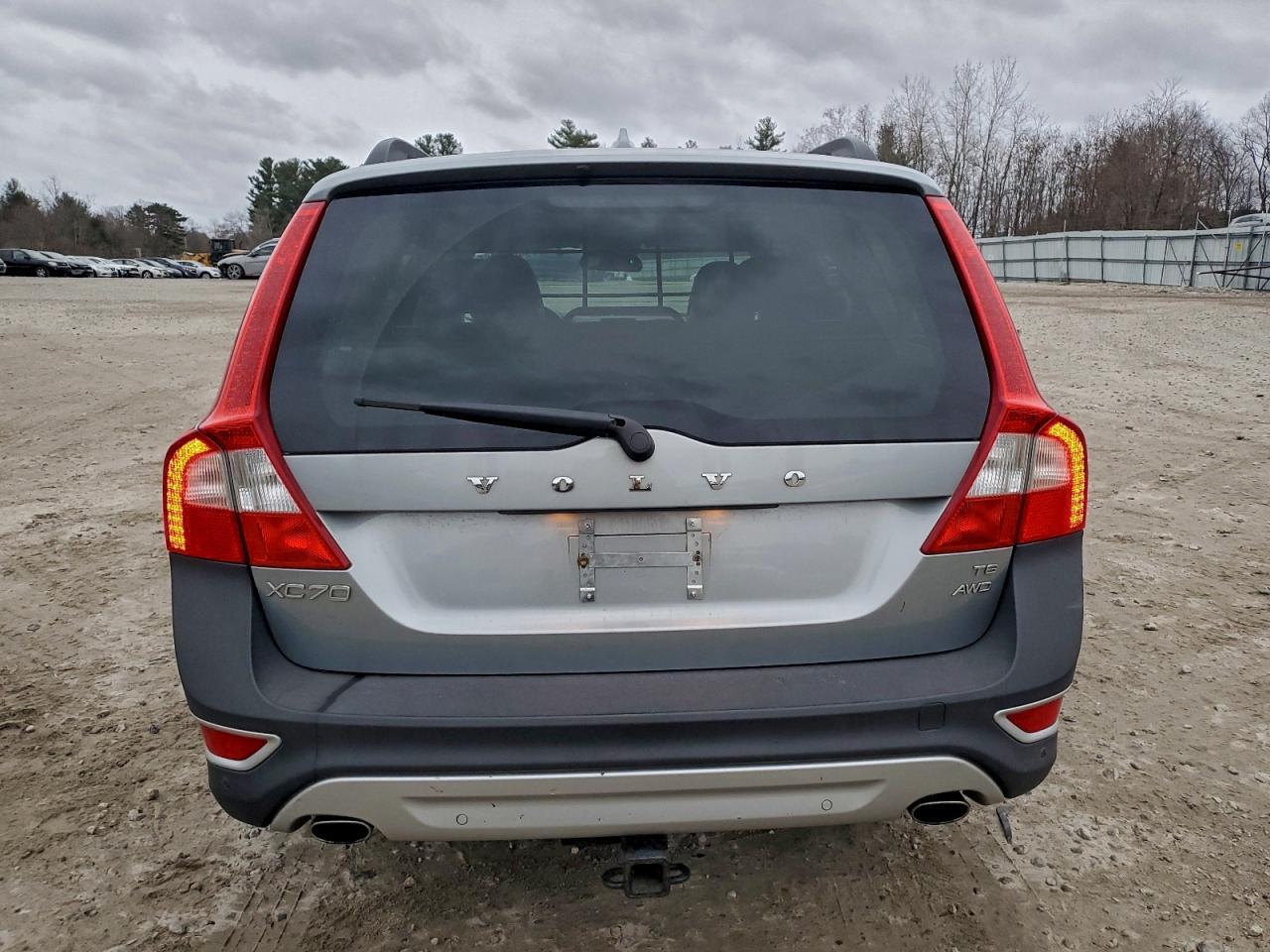 2009 VOLVO XC70