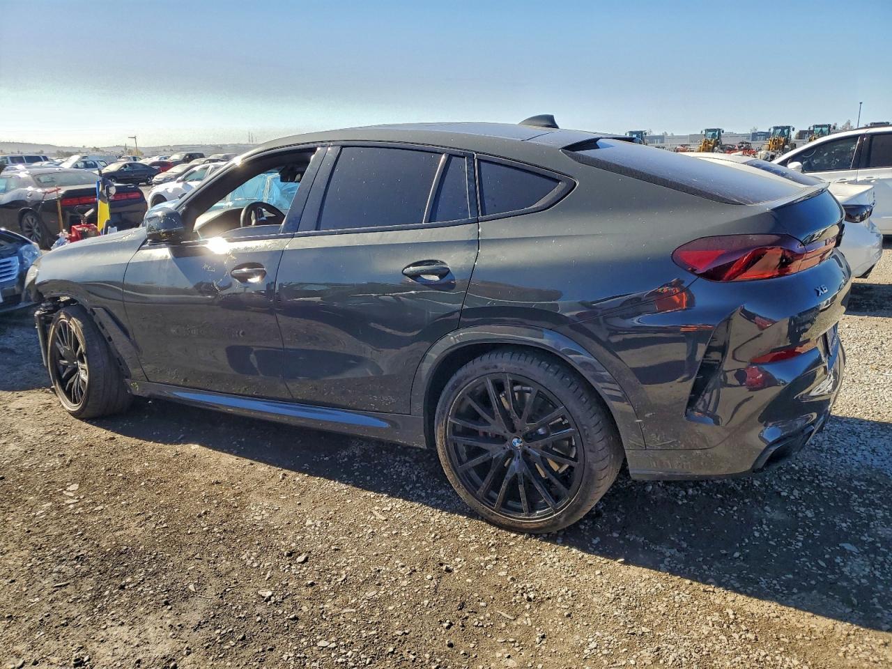 2021 BMW X6