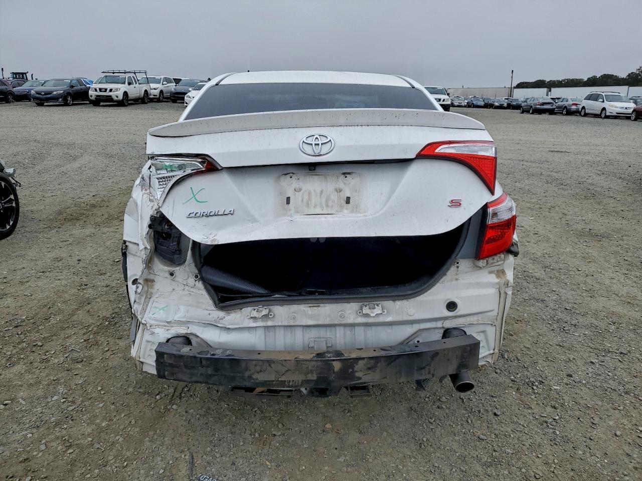 2016 TOYOTA COROLLA