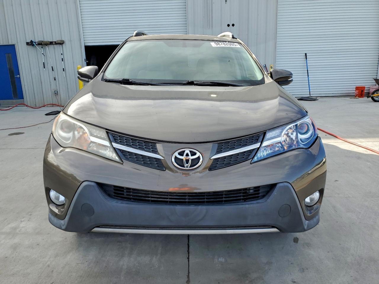 2015 TOYOTA RAV4