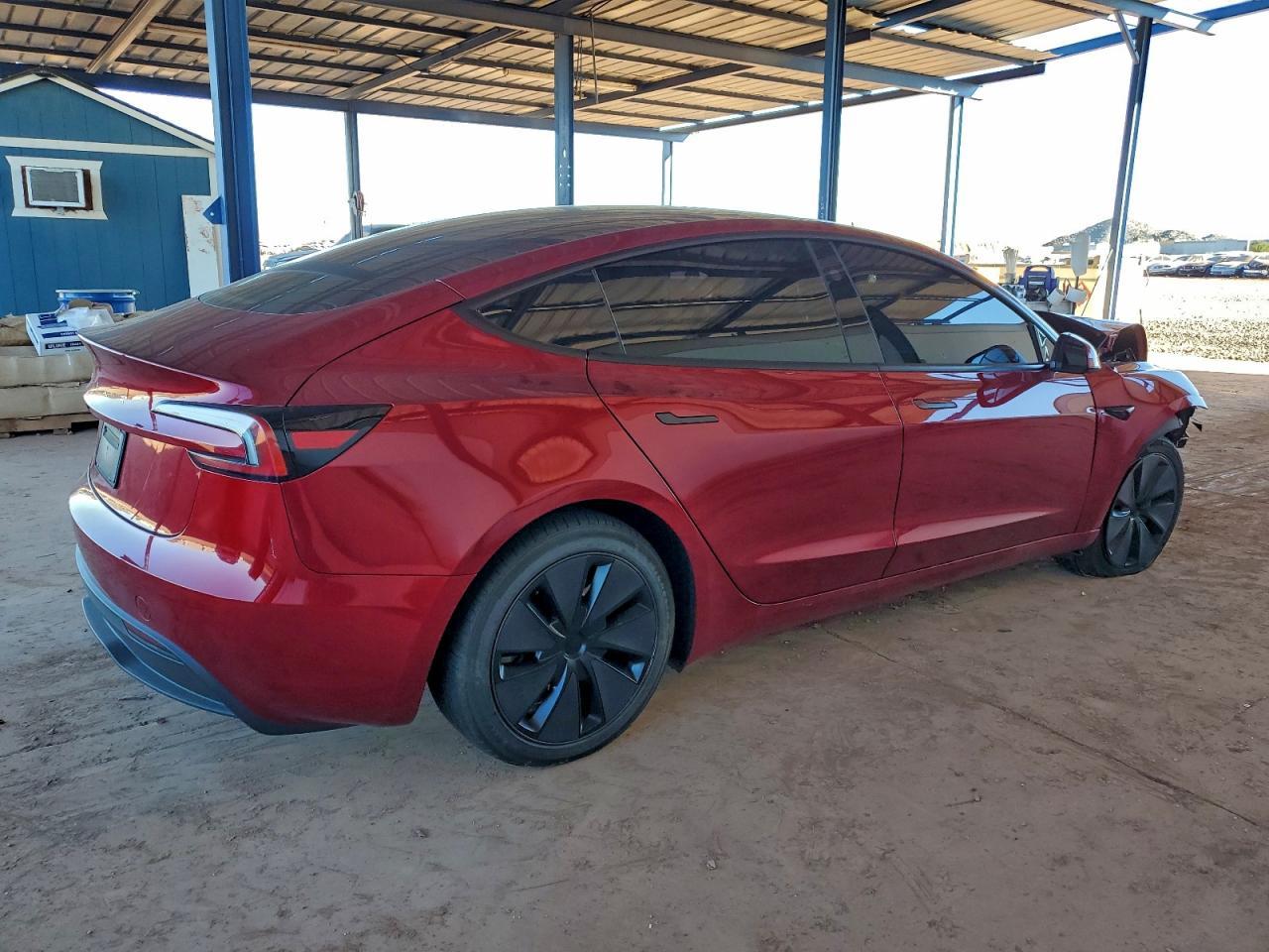 2024 TESLA MODEL 3