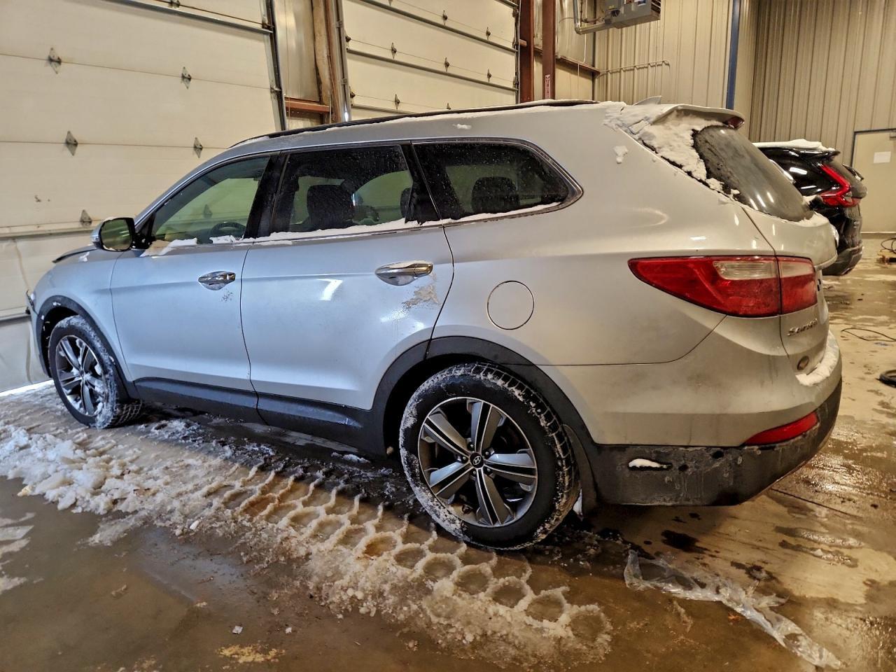 2016 HYUNDAI SANTA FE