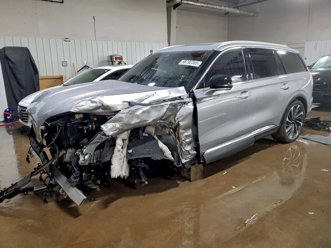 2020 LINCOLN Aviator