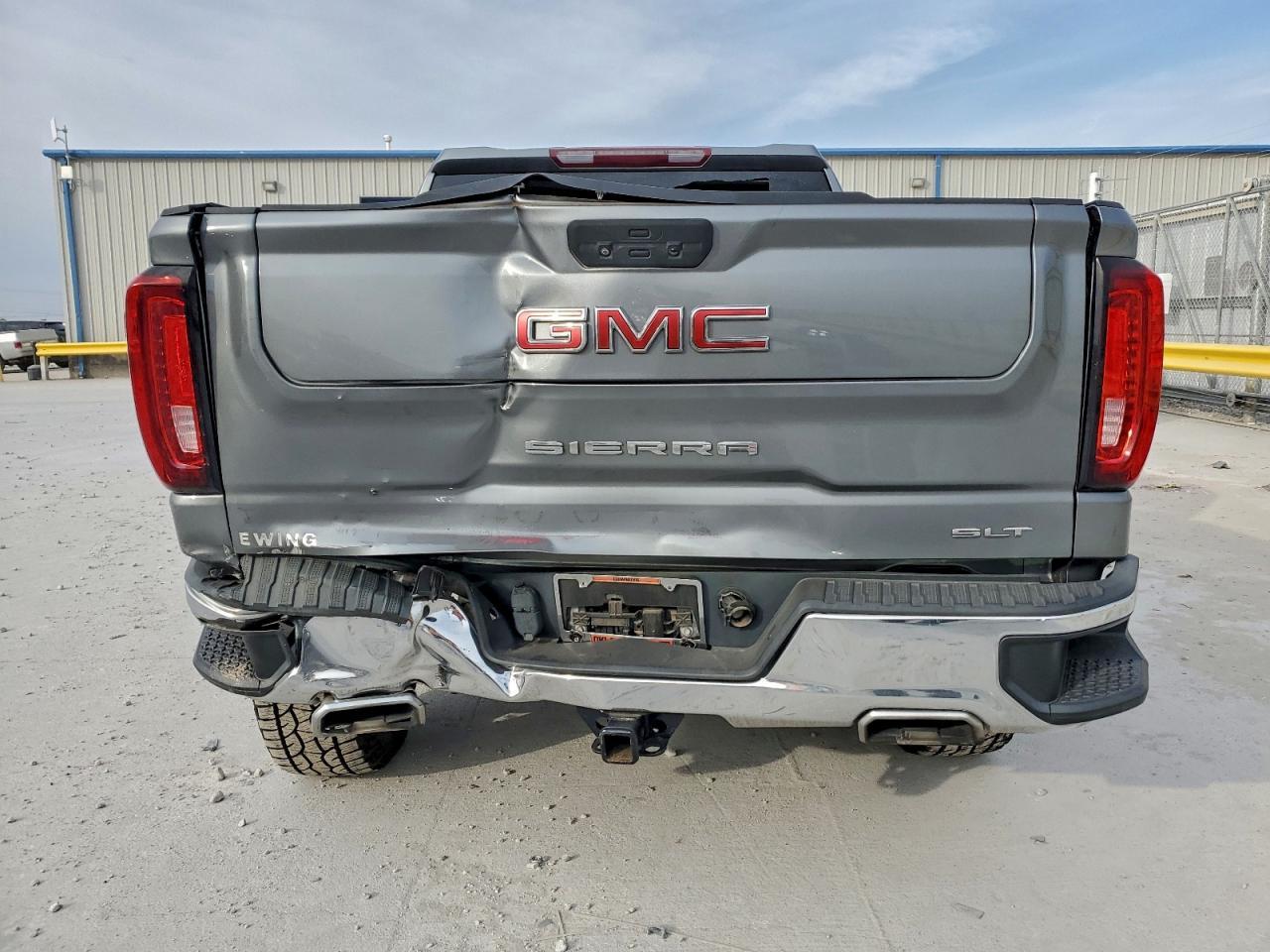 2021 GMC Sierra