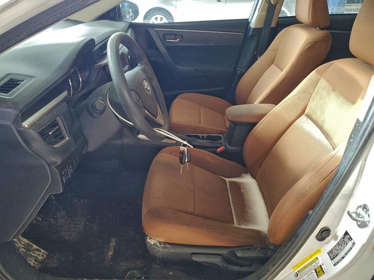 2015 TOYOTA COROLLA