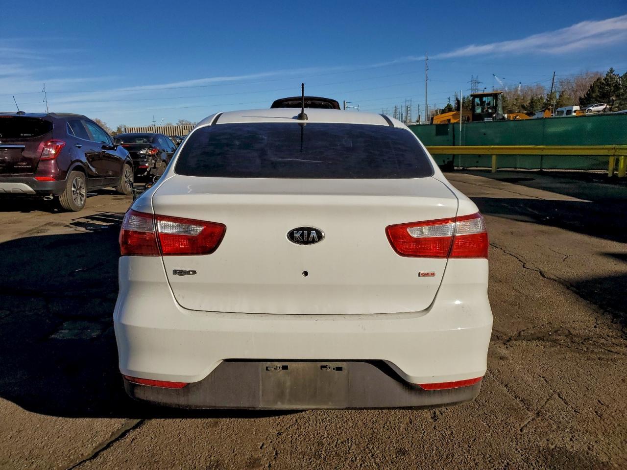 2016 KIA RIO