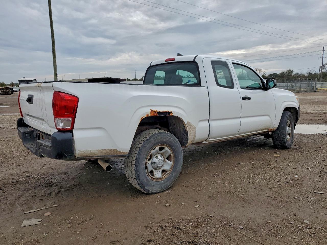 2016 TOYOTA TACOMA