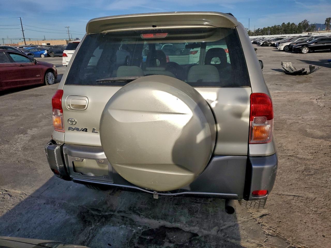 2001 TOYOTA RAV4