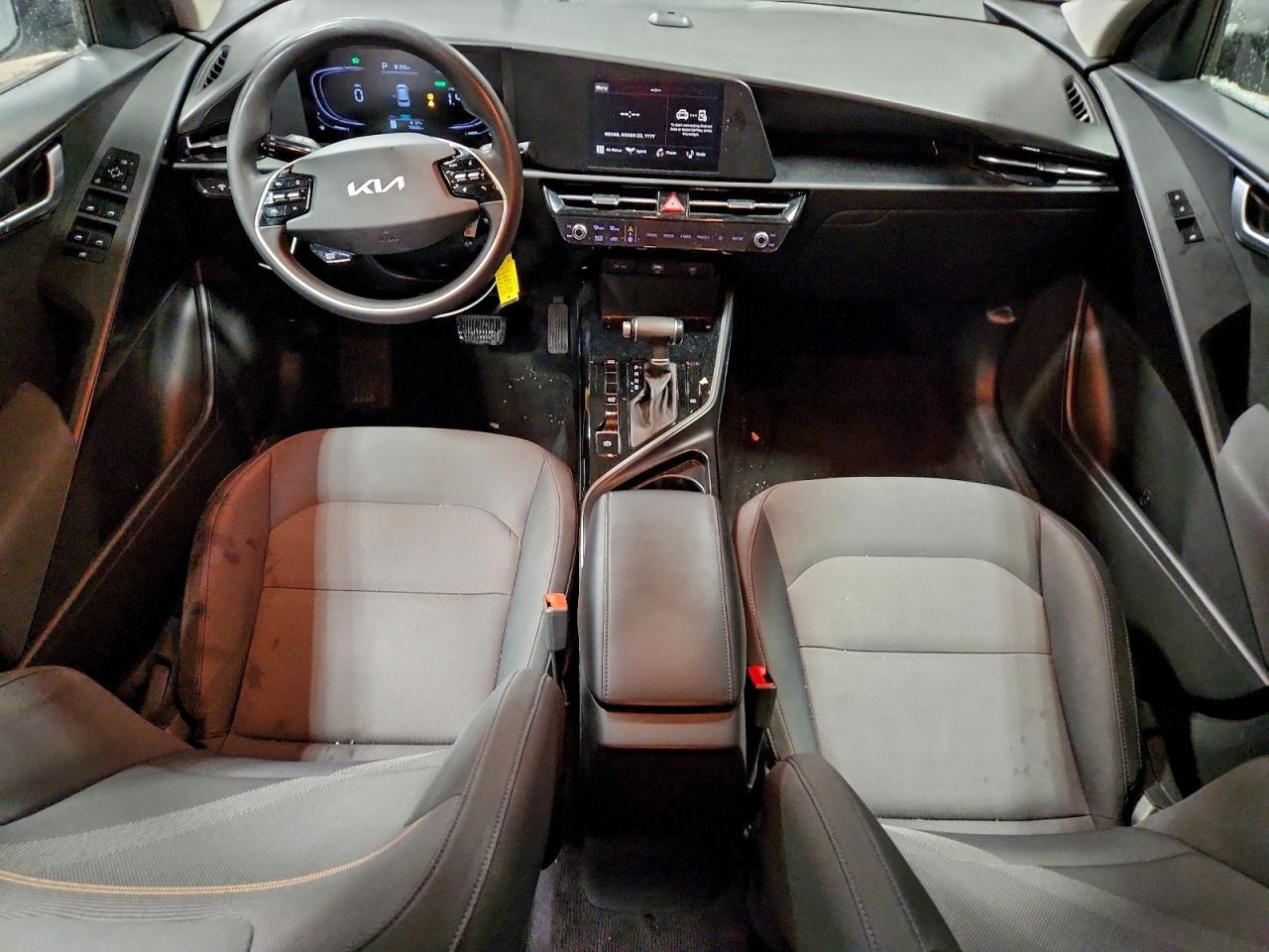 2023 KIA Niro