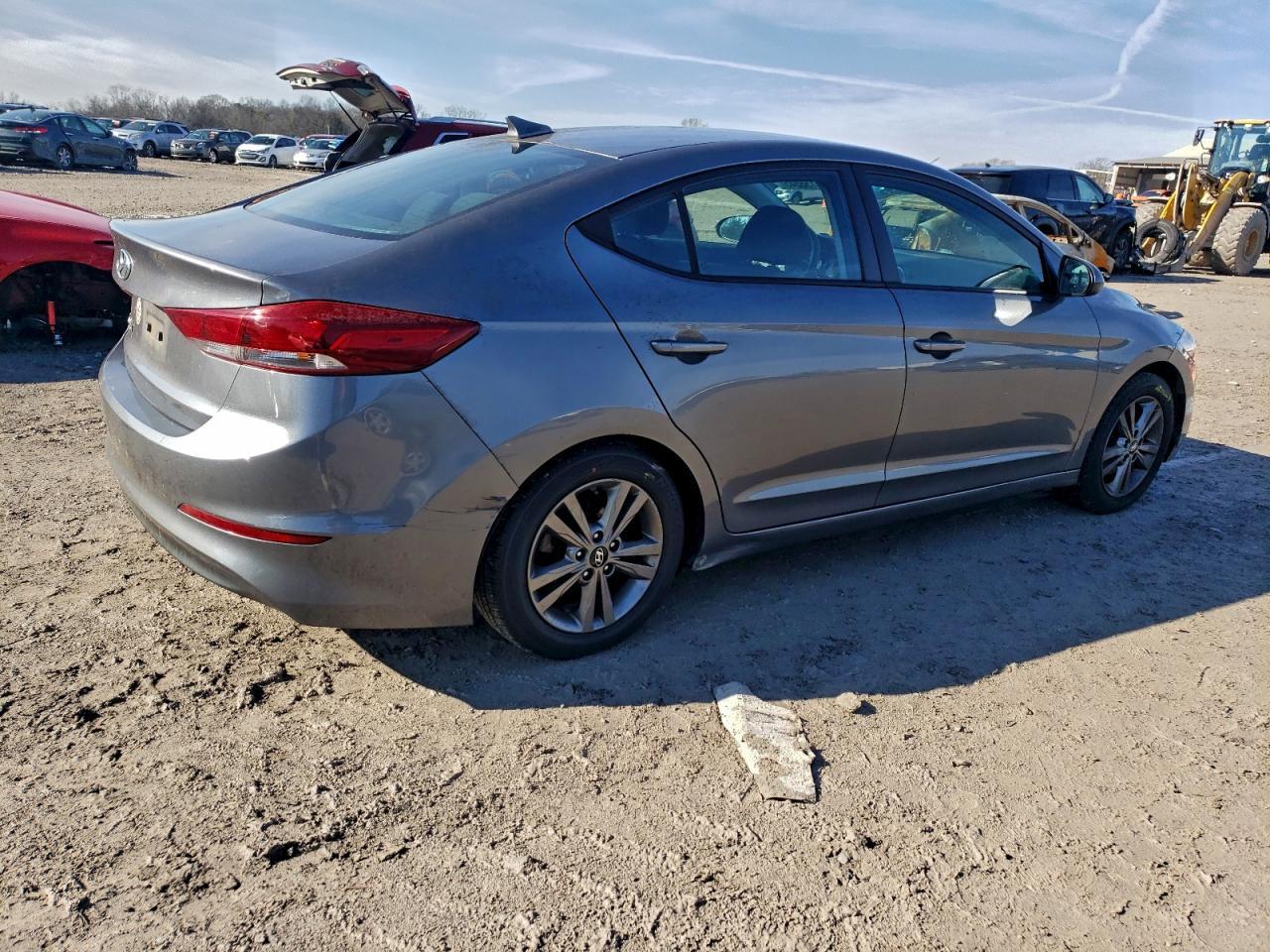 2018 HYUNDAI ELANTRA