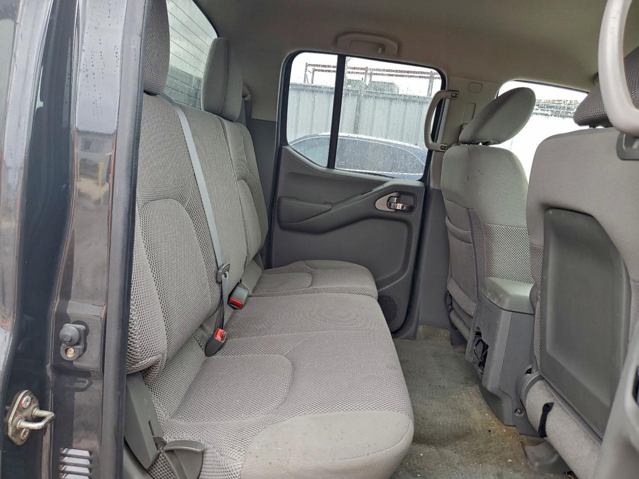 2013 NISSAN Frontier