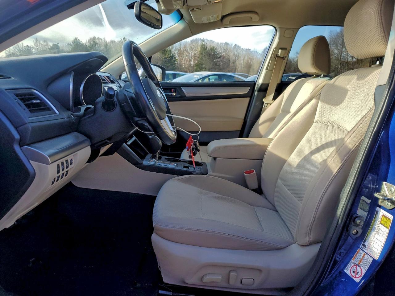 2016 SUBARU Outback