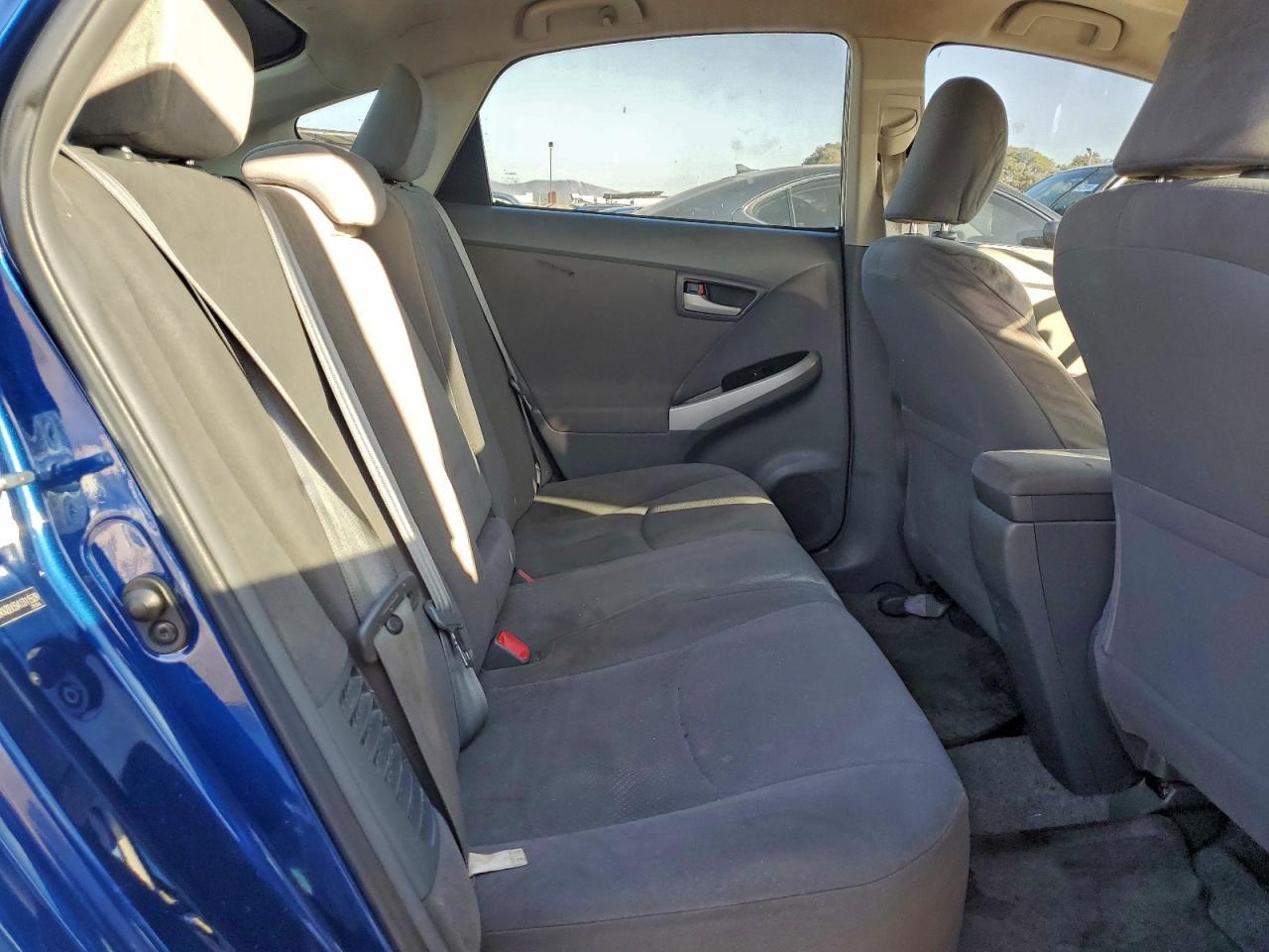 2010 TOYOTA PRIUS