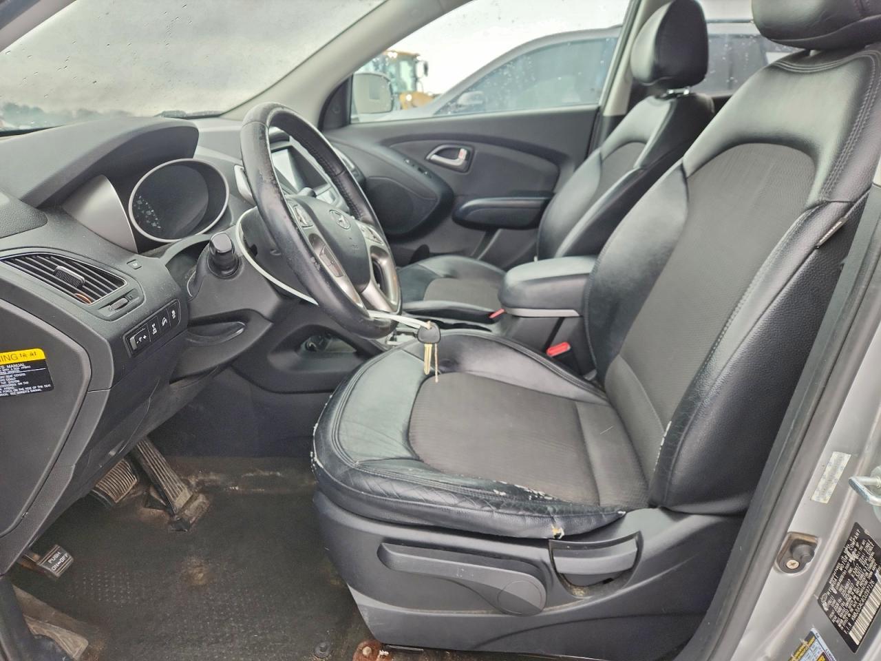2012 HYUNDAI TUCSON