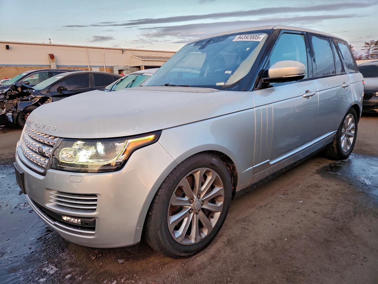 2017 LAND ROVER RANGE ROVER