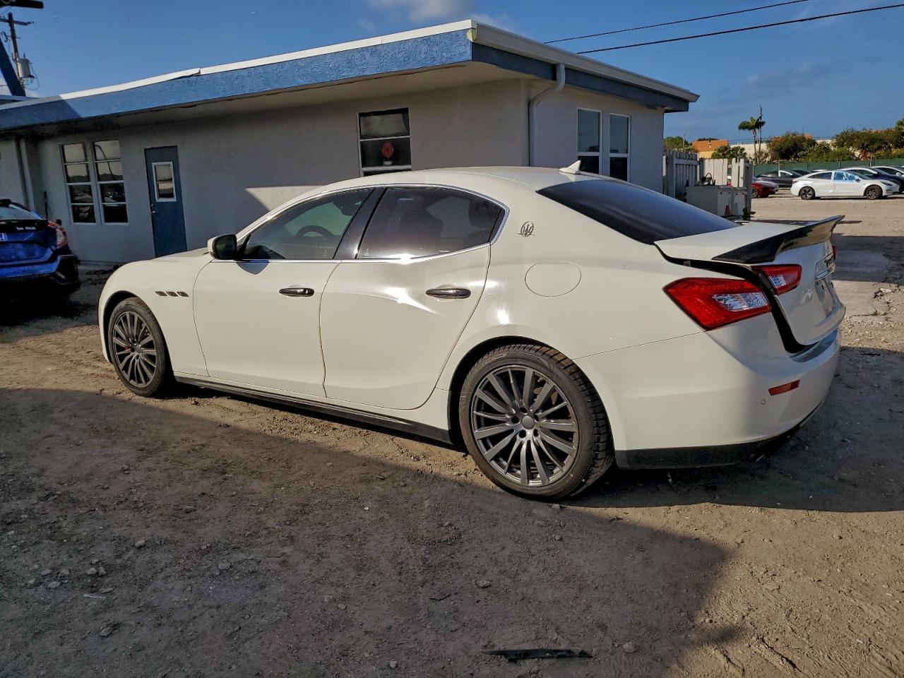 2017 MASERATI Ghibli