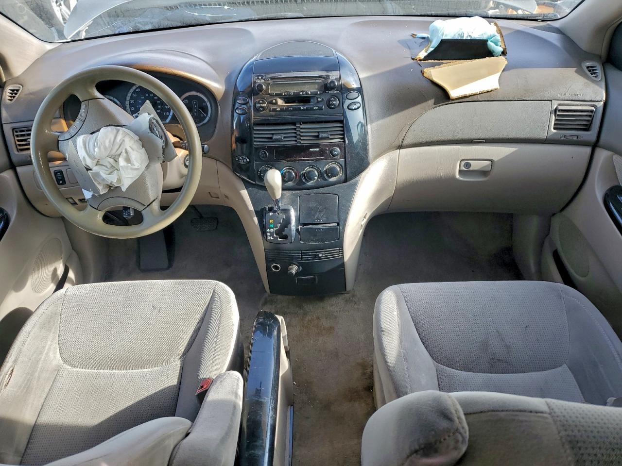 2005 TOYOTA SIENNA