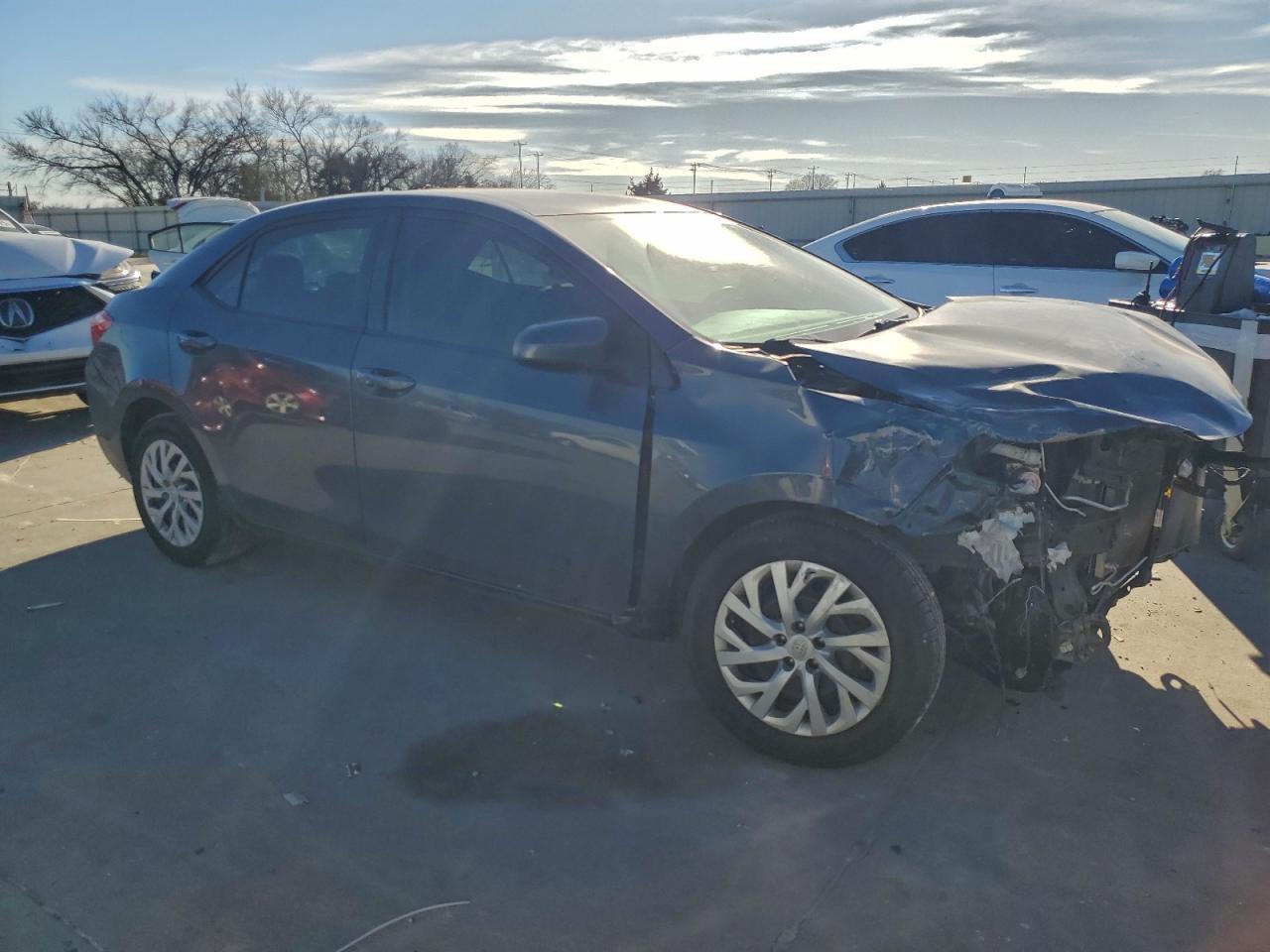 2019 TOYOTA COROLLA