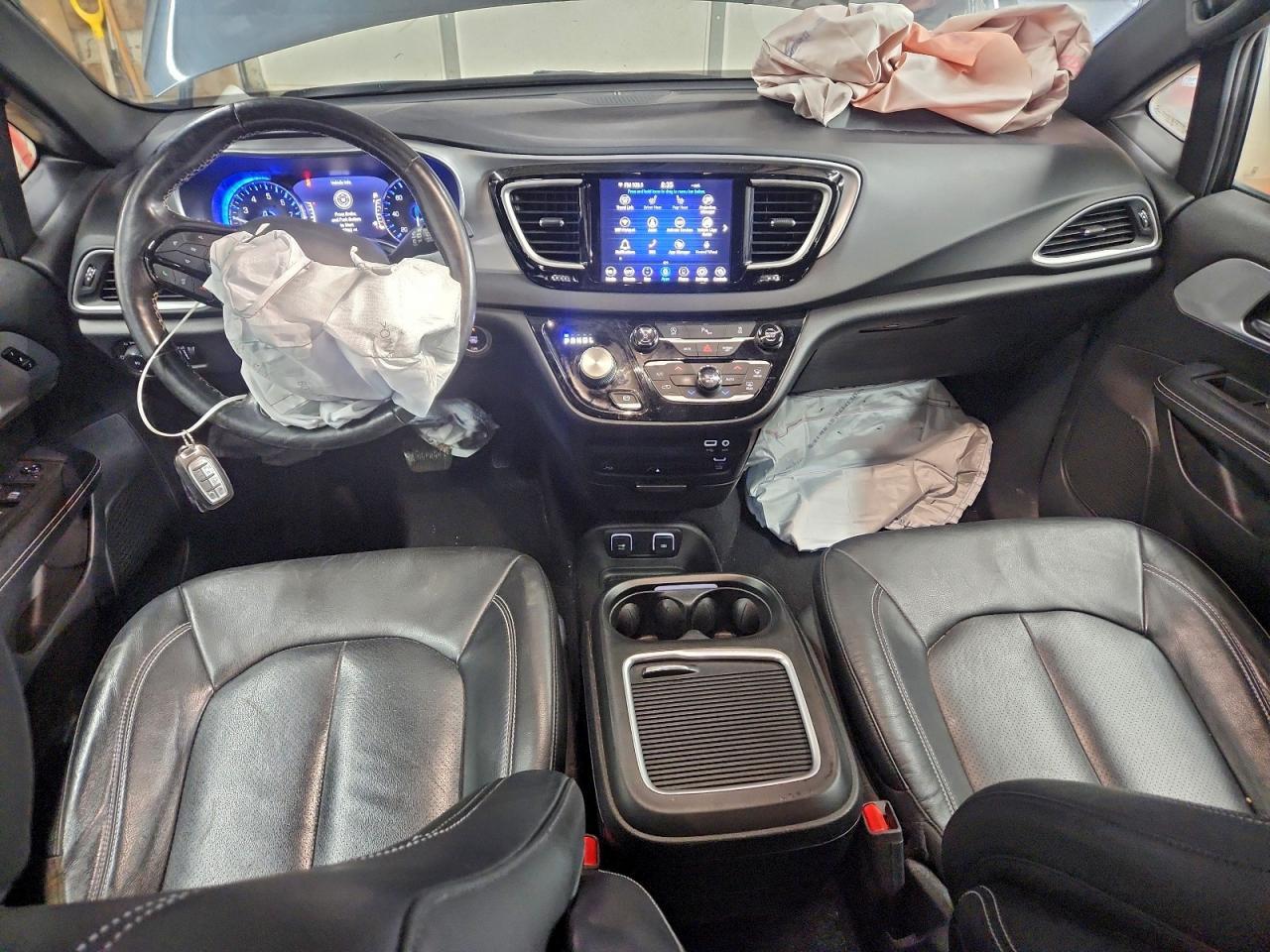 2020 CHRYSLER Pacifica