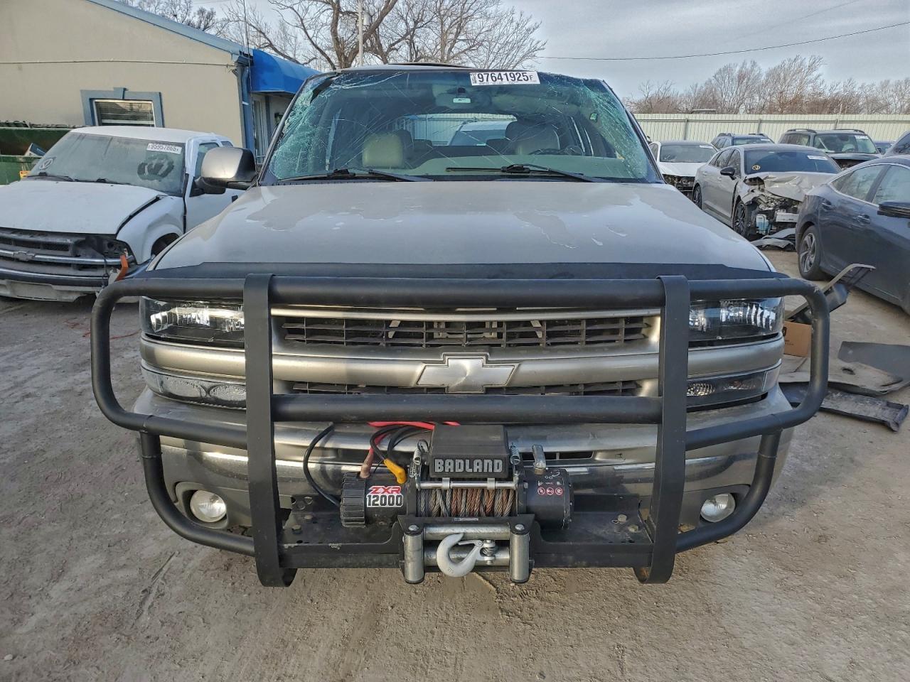 2003 CHEVROLET Suburban
