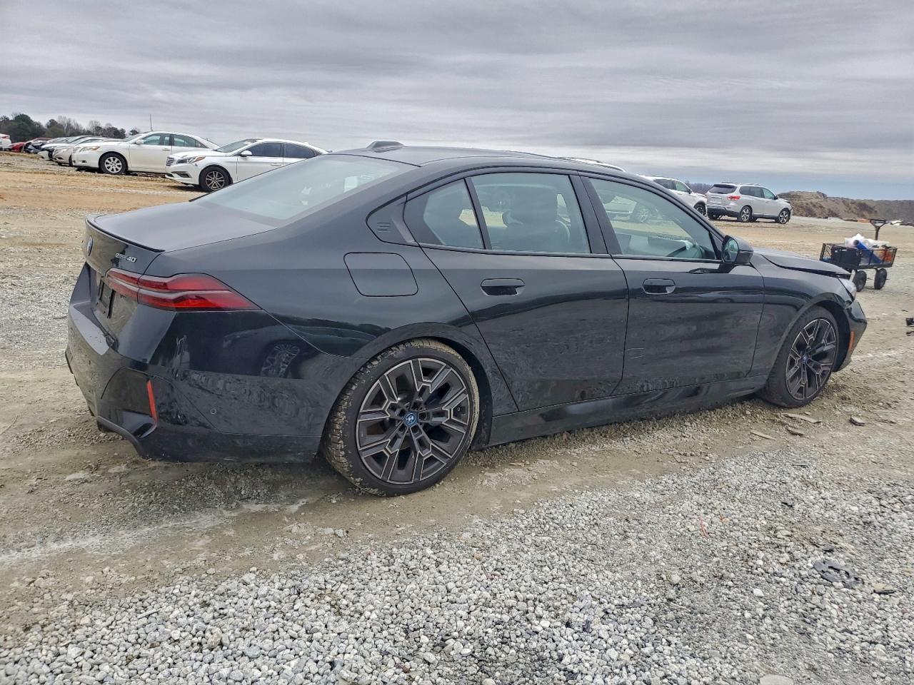 2024 BMW i5