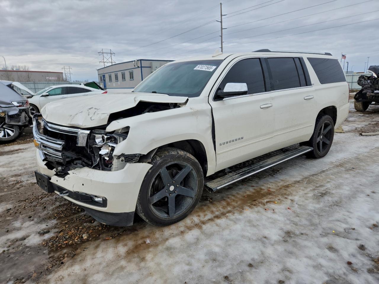 2015 CHEVROLET Suburban