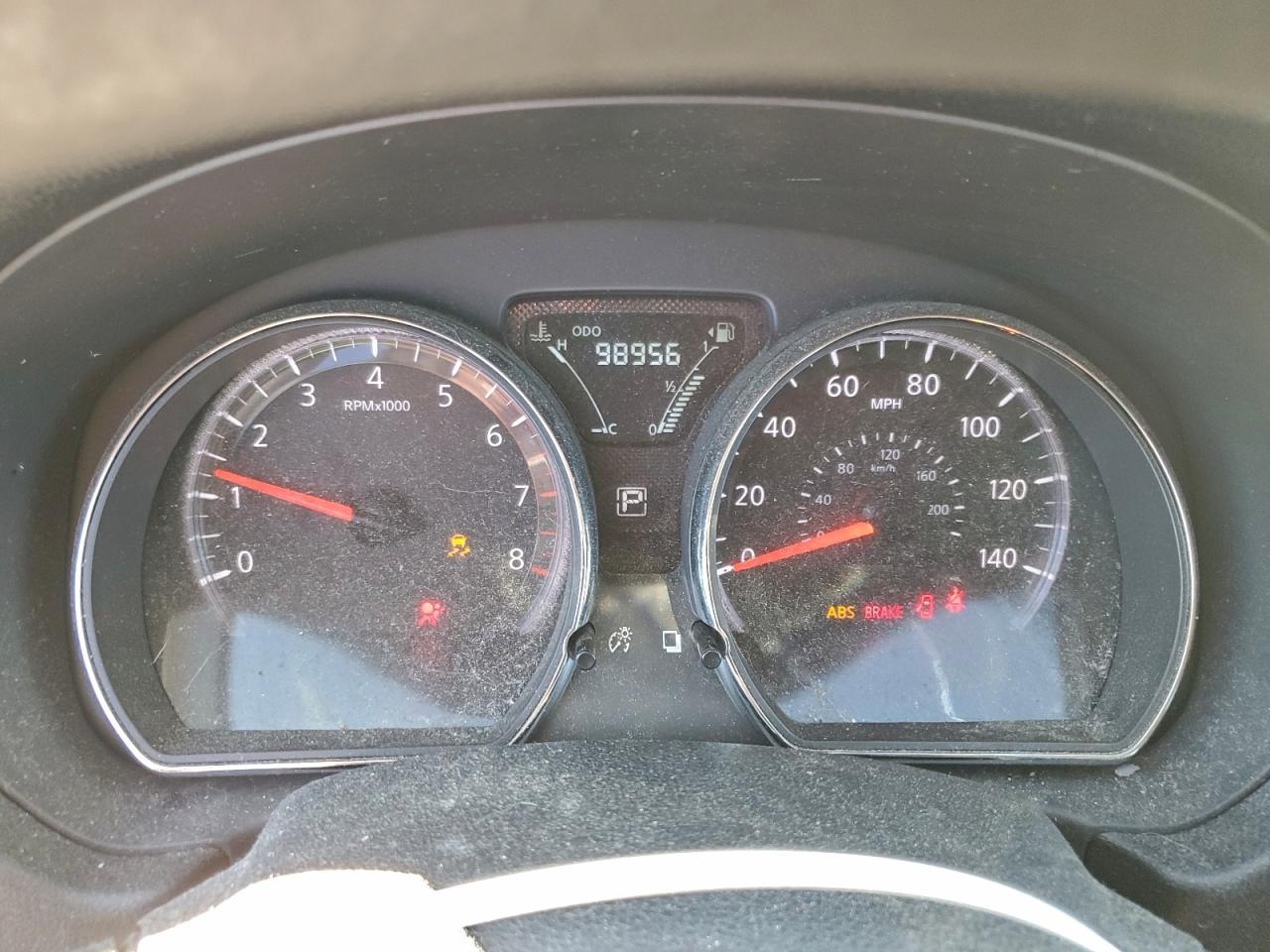 2018 NISSAN VERSA