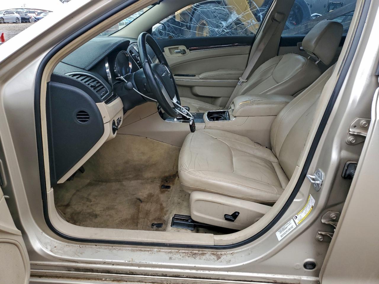 2012 CHRYSLER 300