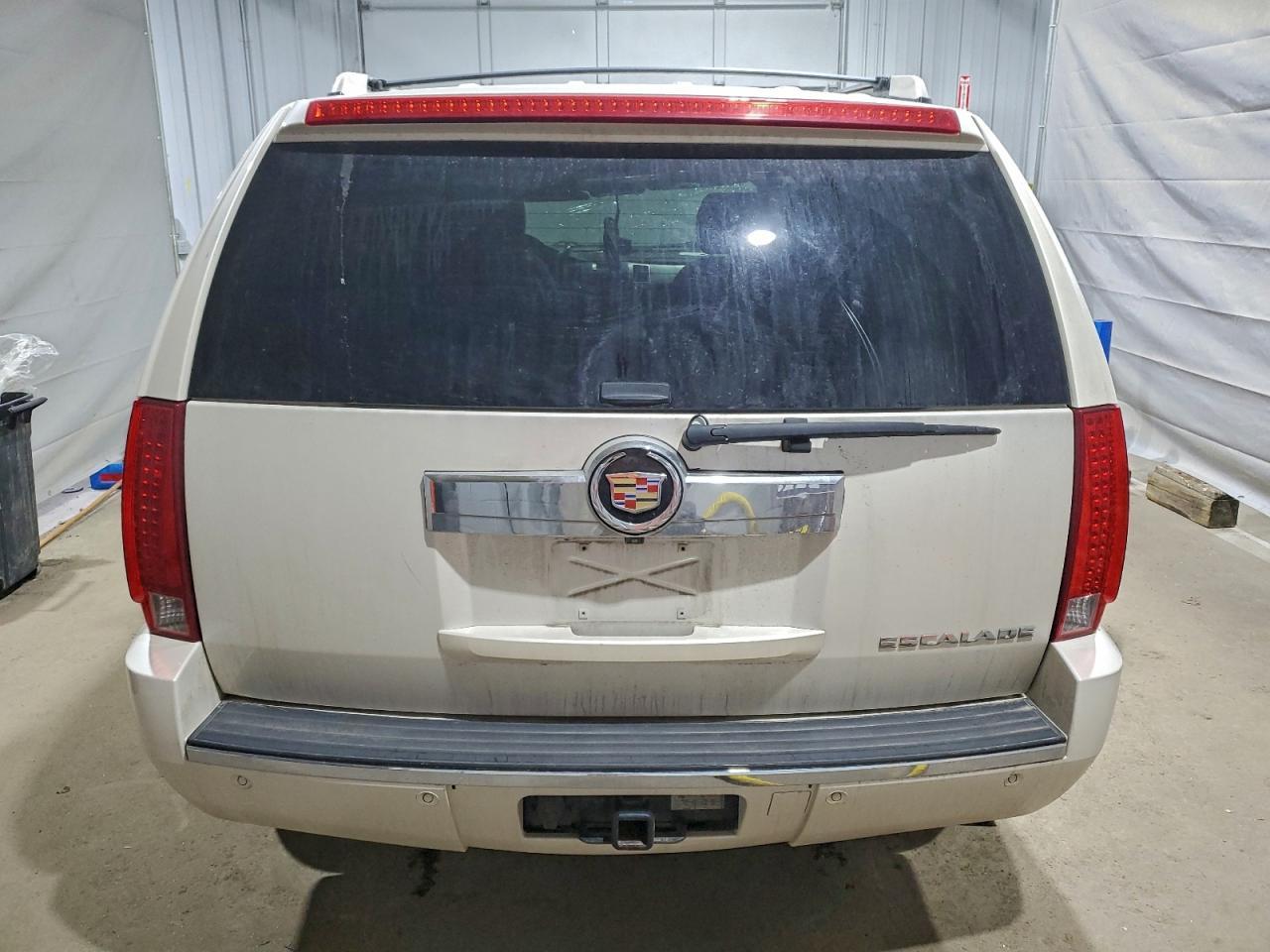 2008 CADILLAC ESCALADE